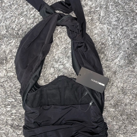 Fashion Nova Dress - Picture 4 of 7